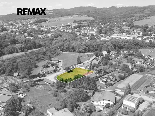Prodej stavebního pozemku 1642 m²