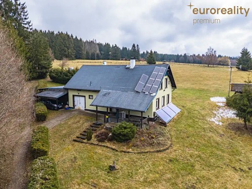 Prodej chalupy 178 m², pozemek 25612 m²