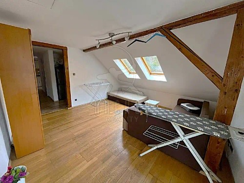 Prodej bytu 4+1 90 m²