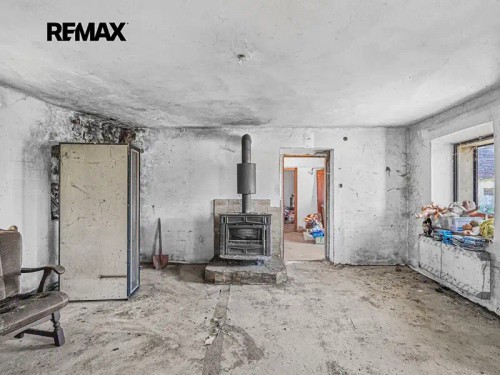 Prodej domu 213 m², pozemek 2020 m²