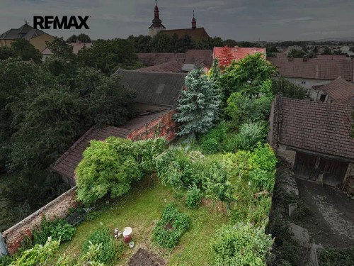 Prodej domu 220 m², pozemek 993 m²