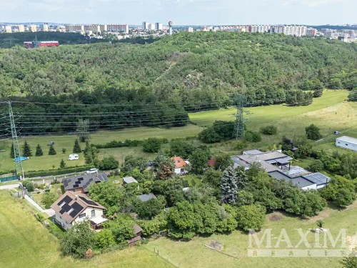 Prodej stavebního pozemku 890 m²