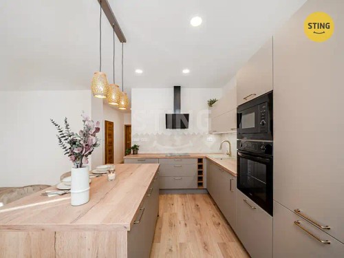 Prodej bytu 3+kk 74 m²