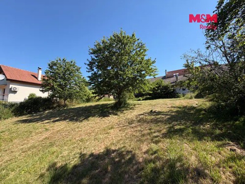 Prodej stavebního pozemku 1086 m²