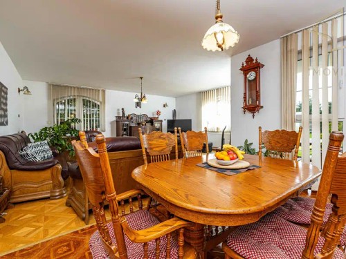 Prodej domu 568 m², pozemek 1309 m²