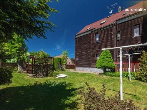 Prodej domu 250 m², pozemek 382 m²