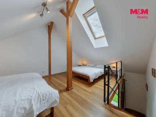 Prodej domu 183 m², pozemek 1211 m²