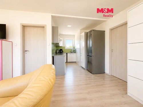 Prodej domu 70 m², pozemek 882 m²