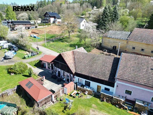 Prodej domu 250 m², pozemek 5370 m²