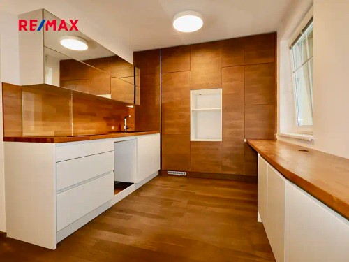 Prodej bytu 2+kk 57 m²