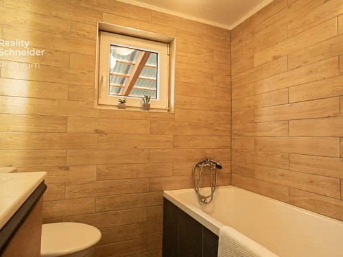 Prodaná  chata 70 m², pozemek 359 m²