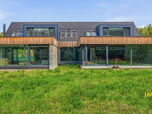 Prodej domu 322 m², pozemek 1991 m²