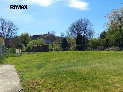 Prodej stavebního pozemku 741 m²