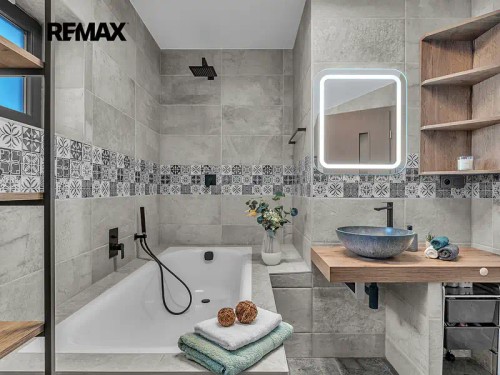 Prodej domu 197 m², pozemek 573 m²