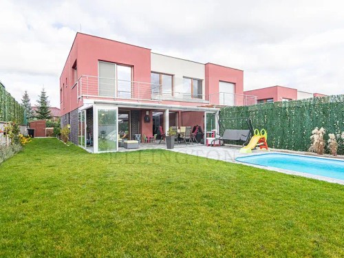 Prodej domu 162 m², pozemek 381 m²