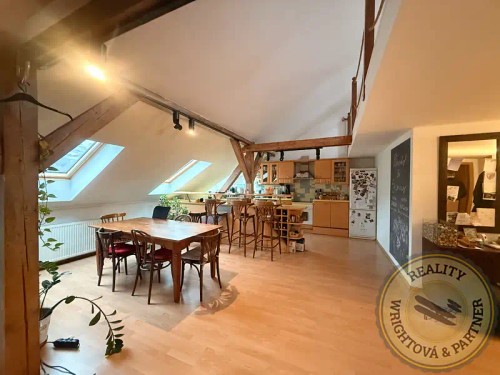 Prodej atypického bytu 178 m²