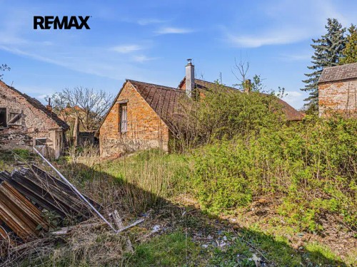 Prodej domu 213 m², pozemek 2020 m²