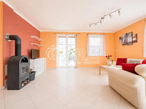 Prodej domu 220 m², pozemek 782 m²