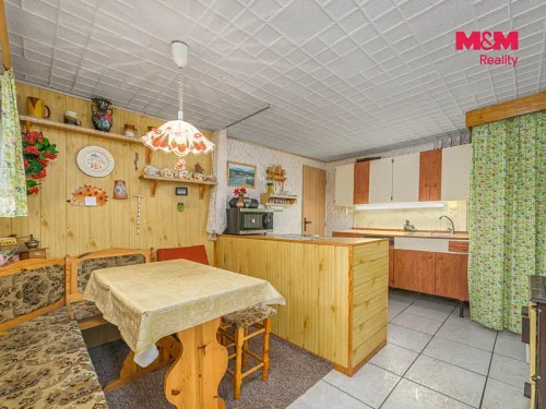Prodej chaty 40 m², pozemek 387 m²