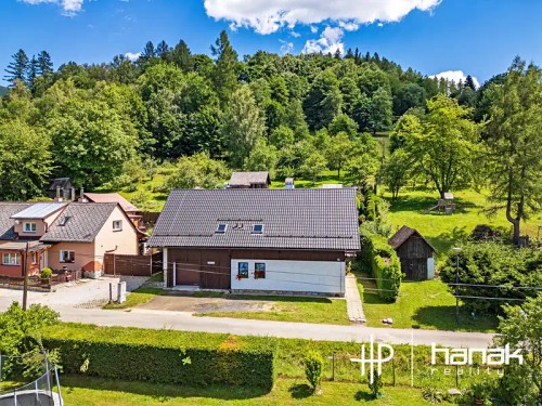Prodej domu 277 m², pozemek 3924 m²