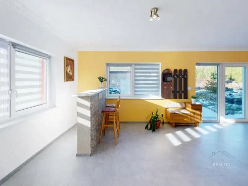 Prodej domu 250 m², pozemek 1148 m²