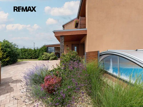 Prodej domu 199 m², pozemek 524 m²