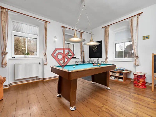 Prodej chalupy 440 m², pozemek 663 m²