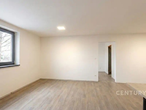 Prodej domu 319 m², pozemek 499 m²