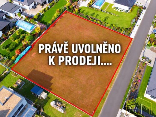 Prodej stavebního pozemku 1517 m²