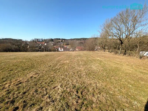 Prodej stavebního pozemku 4553 m²