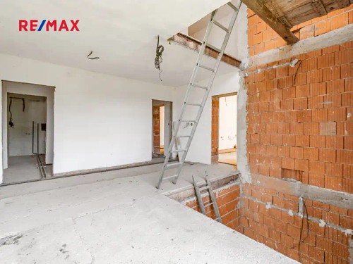 Prodej domu 533 m², pozemek 2105 m²