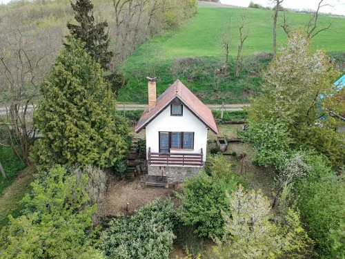 Prodej chaty 40 m², pozemek 389 m²