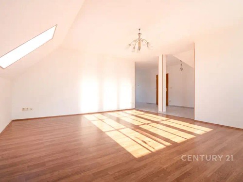 Prodej domu 380 m², pozemek 1998 m²
