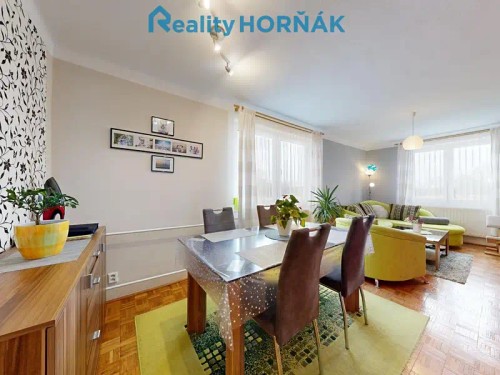 Prodej domu 360 m², pozemek 2030 m²