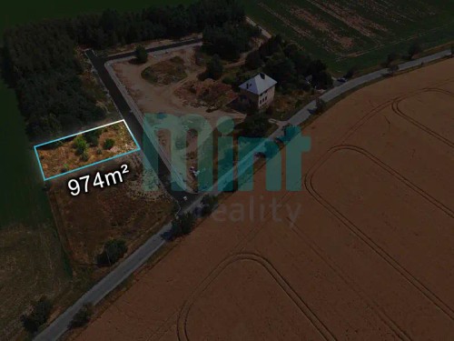 Prodej stavebního pozemku 974 m²