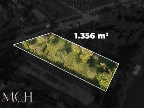 Prodej stavebního pozemku 1356 m²