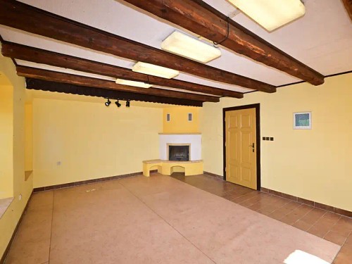 Prodej domu 140 m², pozemek 2713 m²