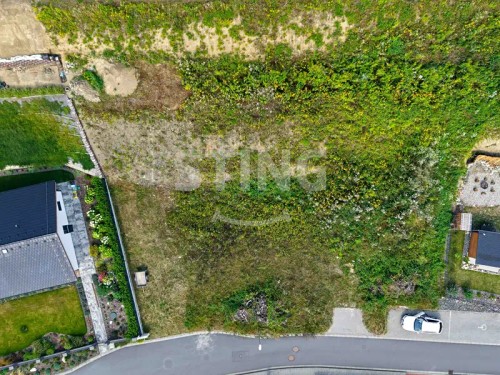 Prodej stavebního pozemku 1275 m²