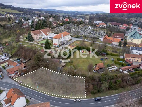 Prodej stavebního pozemku 858 m²