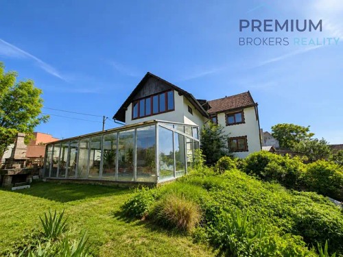 Prodej domu 440 m², pozemek 2313 m²
