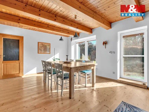 Prodej domu 400 m², pozemek 5480 m²