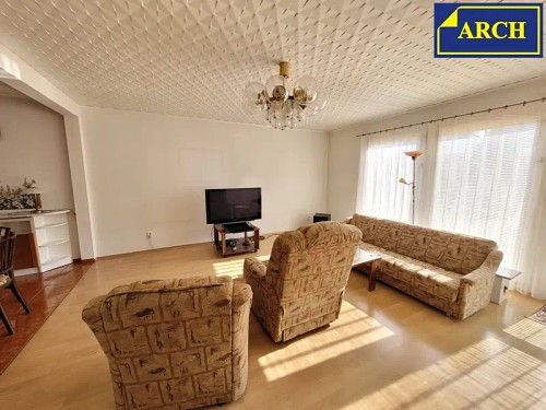 Prodej domu 280 m², pozemek 876 m²