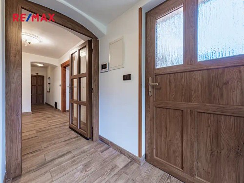 Prodaná  chata 200 m², pozemek 1966 m²