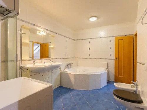 Prodej bytu 2+kk 127 m²