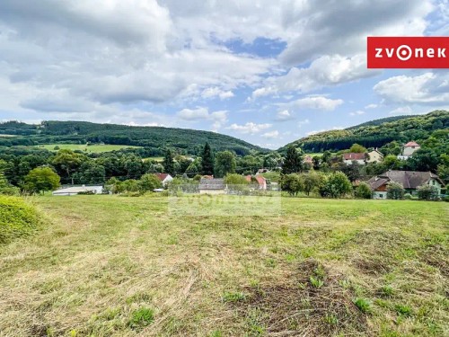 Prodej stavebního pozemku 6443 m²