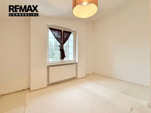 Prodej vily 355 m², pozemek 905 m²