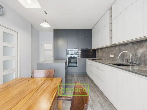 Prodej bytu 3+1 111 m²