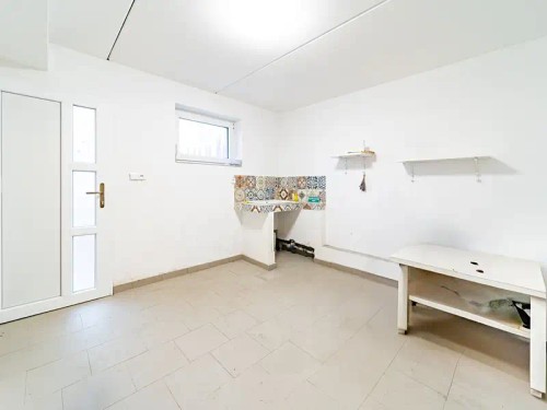 Prodej domu 360 m², pozemek 724 m²