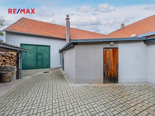 Prodej domu 670 m², pozemek 1786 m²