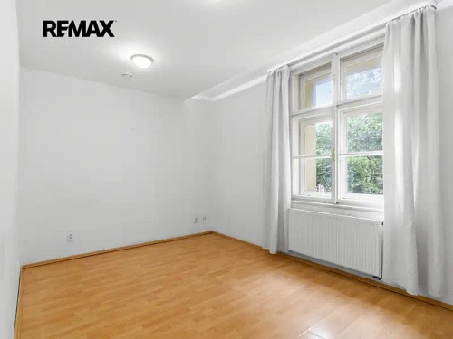 Prodej bytu 4+kk 66 m²